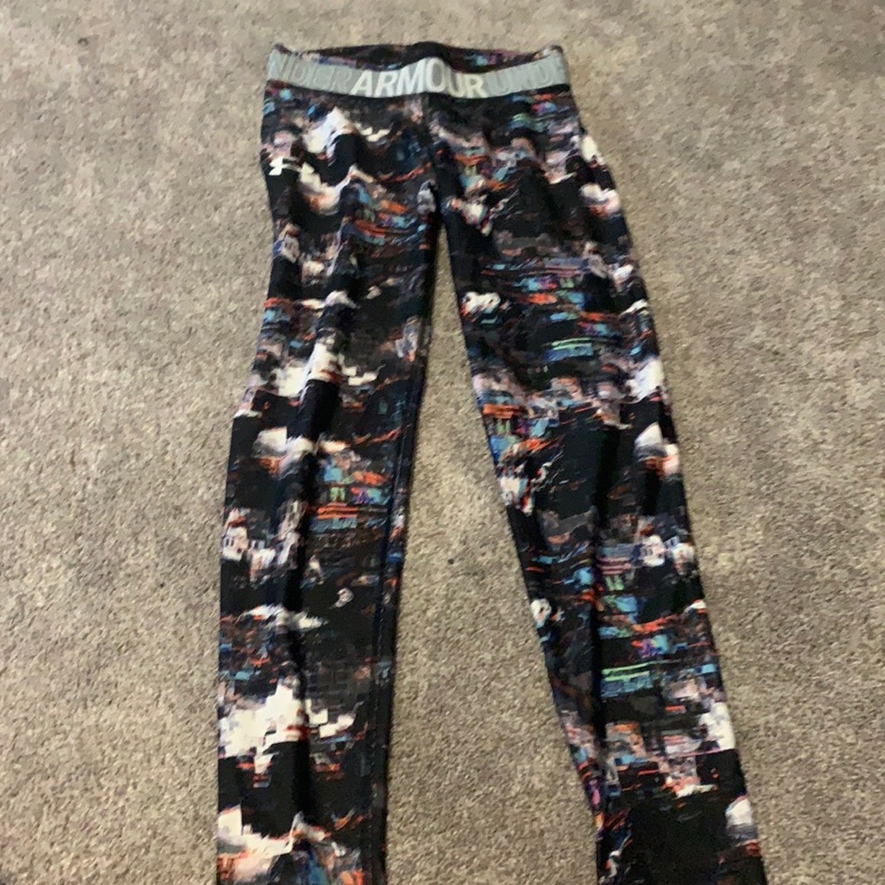 Girls under armor leggings
